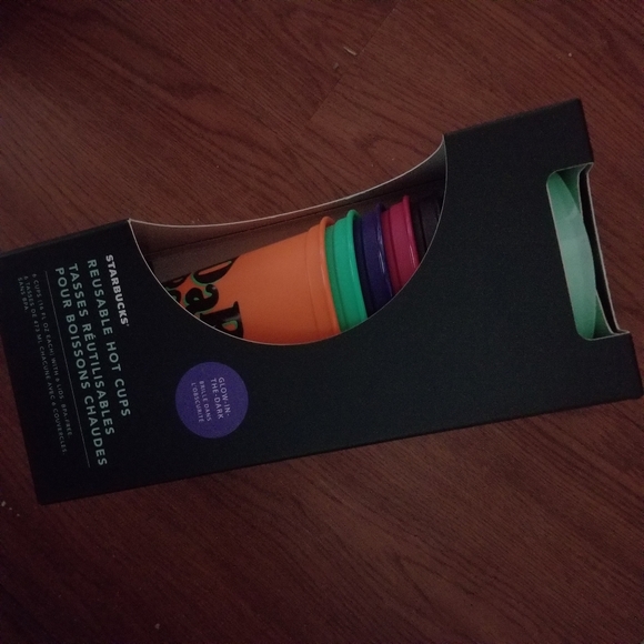 Starbucks Halloween Reusable Glow in the Dark cups - Picture 10 of 10